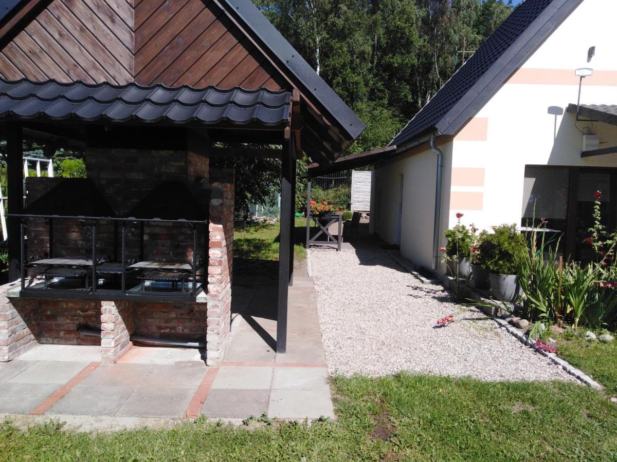 Dom Wczasowy Finezja Kąty Rybackie Esterno foto